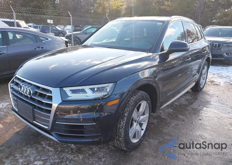 2018 Audi Q5 2.0T Premium/2.0T Tech Premium z USA, uszkodzony, nr VIN WA1BNAFY1J2092684
